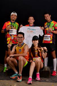 BIB: 42195, 41725, 41321
                            <button type="button" onclick="openModal(9295899)" class="btn btn-primary btn-sm float-right btn-popup" data-toggle="modal" data-target=".modal-high-quality">
                        <i class="fas fa-shopping-cart"></i> Add to Cart
                    </button>
                                            <button type="button" onclick="isThisMe(9295899, true)" class="btn btn-success btn-sm float-right btn-popup btn-isme hidden" data-toggle="tooltip" data-placement="bottom" title="นี่คือรูปของคุณใช่ไหม คลิกที่นี่เพื่อเอาเข้าอัลบั้ม">
                        <i class="fas fa-plus"></i> Add to album
                    </button>
                    <button type="button" onclick="isThisMe(9295899, false)" class="btn btn-warning btn-sm float-right btn-popup btn-isnotme hidden">
                        <i class="fas fa-ban"></i> Remove from album
                    </button>